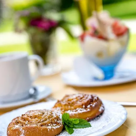 Granbichler بيت ضيافة 4*