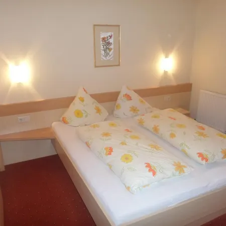 Granbichler Guest house Langenfeld